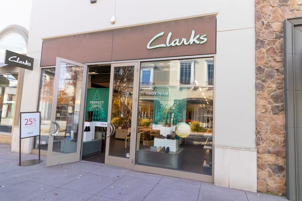 clarks factory outlet sale